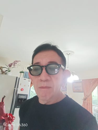 Teerachart P. review of Greyson image 1 out of 1