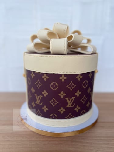 Customer photo review of Designer Brand - Edible Icing Cake Wrap Set - 1