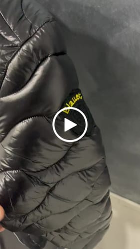 undefined review of Giubbino Blauer image 1 out of 1