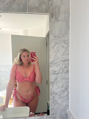 Customer photo review of Lily Underwire Top - Gingham