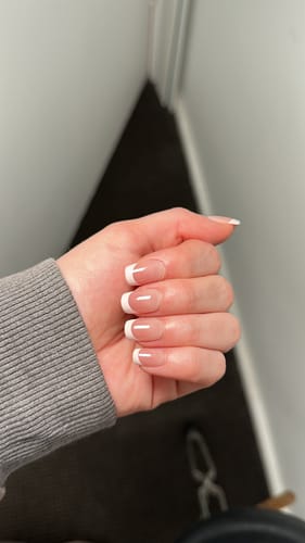 Customer photo review of Salon-Quality GelTech™ Press-On Nails
