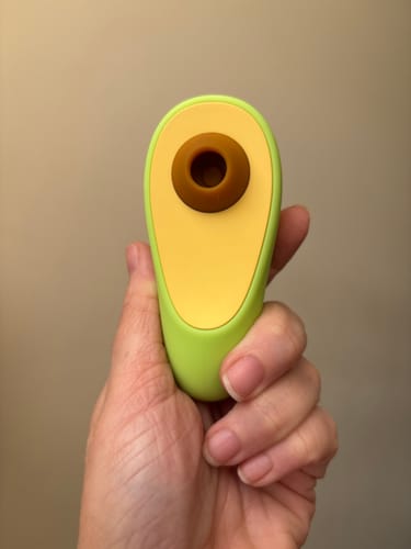 Customer photo review of Avo Clitoral Massager