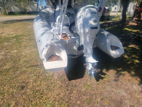 Customer photo review of Suzuki STAINLESS STEEL Genuine Propeller DF40A/50A/60A