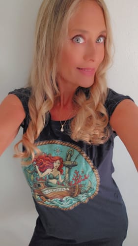 Customer photo review of T-shirt dress