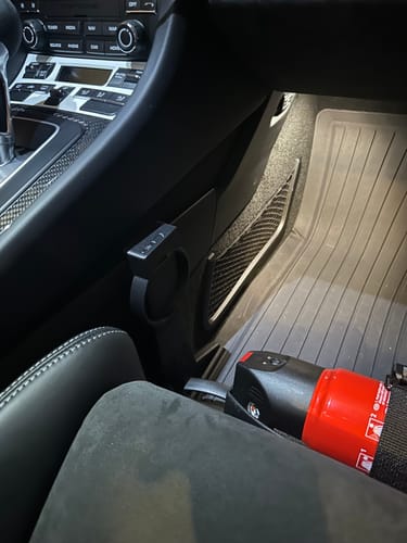Customer photo review of The Flip Porsche 991/981/718 Cup Holder