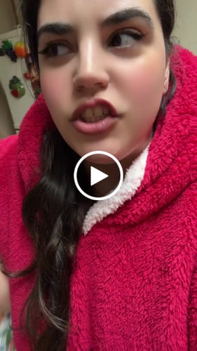 Customer video review of Fields Of Flowers Microfiber Towel