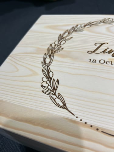 Customer photo review of Olive Wreath Engraved Pine Box