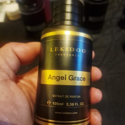 Customer photo review of Angel Grace