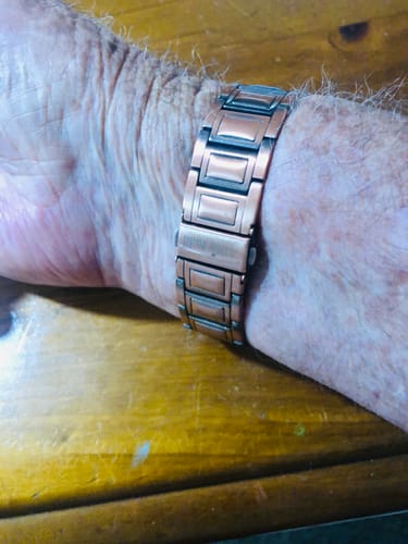 Customer photo review of Mens Copper Magnetic Bracelet TRIPLE Power