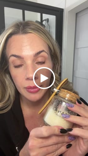 Customer video review of Aloha Bath Soak