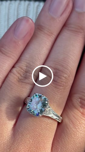 Customer video review of Group Order fantasy-inspired vintage all shape all color available moissanite/colored gem engagement ring