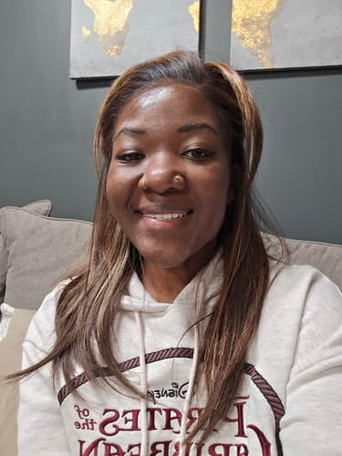 Customer photo review of She Is Bomb Collection Lace Putty 10.14 fl.oz