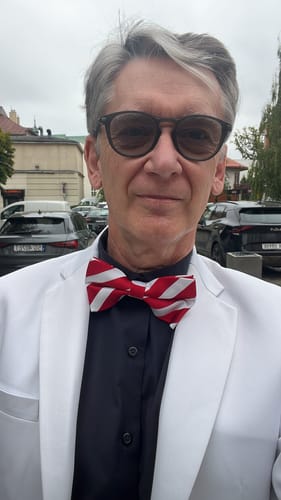 Customer photo review of Barry. Wang Red White Bow Tie Set for Men Stripe Satin Pre-tied Bow Tie Pocket Square Cufflinks Set