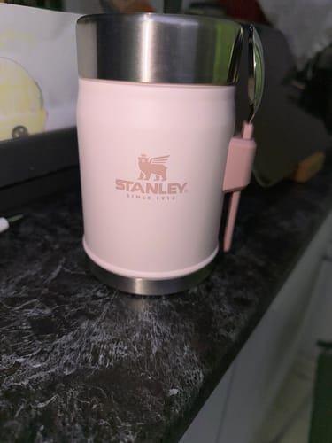Customer photo review of Stanley Classic Legendary Paslanmaz Çelik Yemek Termosu Rose Quartz 0.40 L