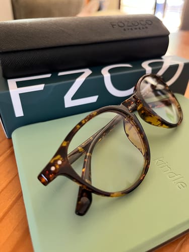 Customer photo review of Óculos La Paz - Anti Luz Azul