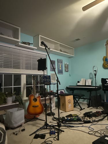 Customer photo review of XL-aiR UHF Wireless System for Dynamic Microphones – Pro XLR Audio, 165ft (50m) Range, 6-Hour Battery