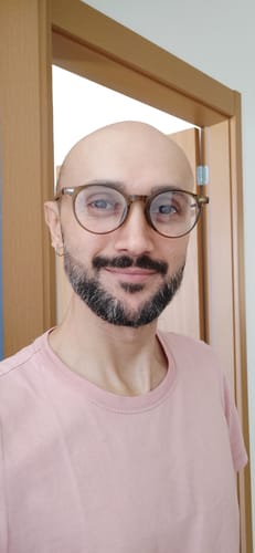 Customer photo review of Óculos Aros - Anti Luz Azul