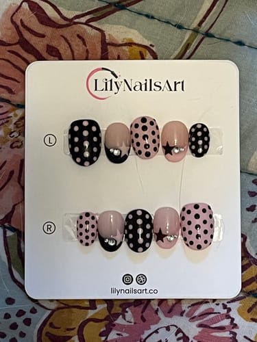 Customer photo review of Custom Nails