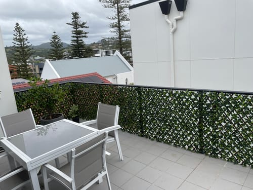 Customer photo review of Premium Jasmine Artificial Hedge Extendable Trellis / Screen 2 Meter By 1 Meter UV Resistant (PVC)