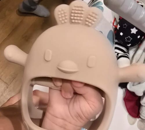 Customer photo review of ChewBuddy - Sanfter Beißschutz & Zahnungshilfe für Babys