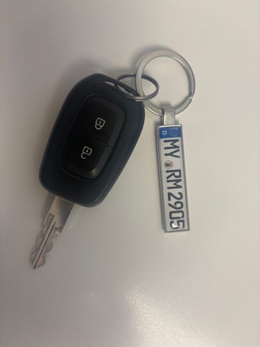 Customer photo review of Kennzeichen Schlüsselanhänger Mini Nummernschild Metall