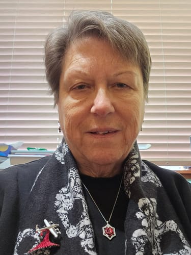 Sue review of Lancaster Falling Poppies Brooch image 1 out of 1