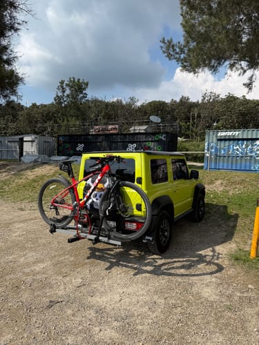 Customer photo review of Tirón de Arrastre Clase III para Suzuki Jimny + Grilletes