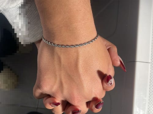 Reseña con foto de un cliente sobre Pulsera Rope 3mm
