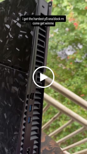 Christian M. review of Shadow Forged Black Carbon Fiber Vinyl Wrap image 1 out of 1