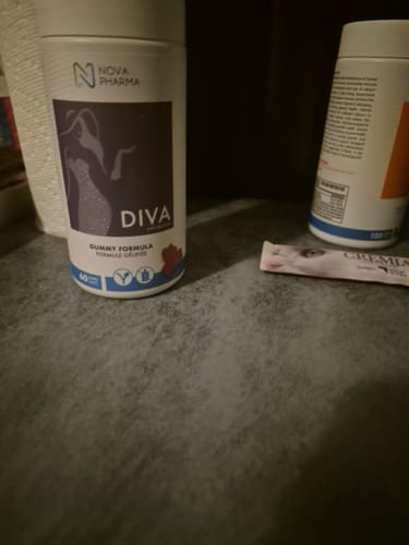 Customer photo review of Nova Pharma - Diva Jujubes à la biotine (60 jujubes)