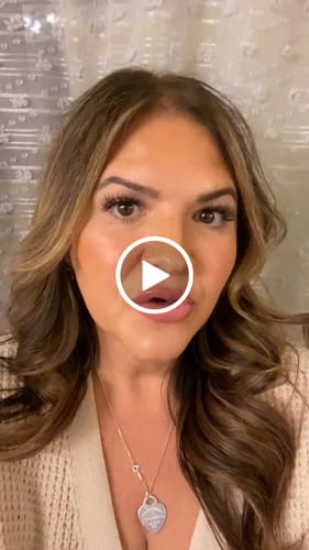 Customer video review of VeyesBeauty New Launch Offer