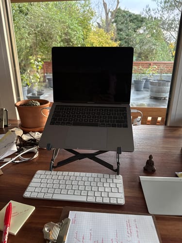 Customer photo review of Nexstand K1 Carbon Fiber Laptop Stand