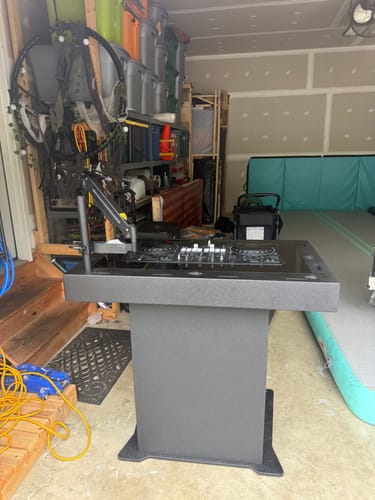 Customer photo review of Odyssey DDJ-REV7 DJ Podium with Flight Case