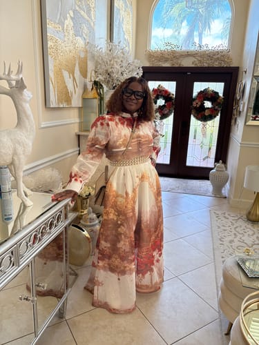 Vernie H. review of Eden Blossom Skirt Set image 1 out of 1