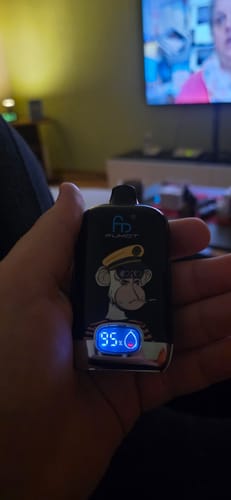 Customer photo review of ORIGINAL RANDM DIGITAL BOX 12000 Vape