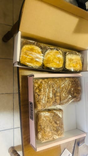 Customer photo review of Pumpkin Crumb Cake 4-Pack