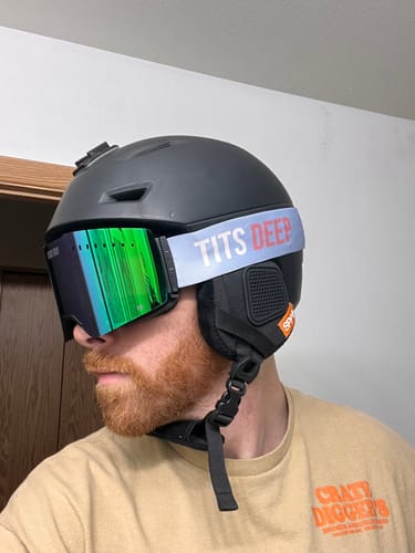 Customer photo review of The Valorie Snow Goggle - Shred Green Lens
