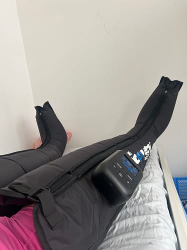 Customer photo review of WIRELESS Compression Boots 3.0