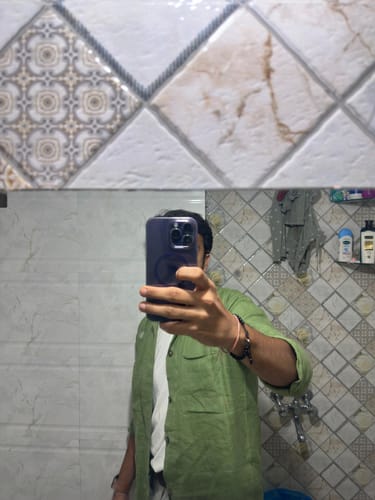 Customer photo review of Everyday Tee