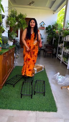 Customer photo review of TryGreen Rudo Metal Pot Stands for Planters