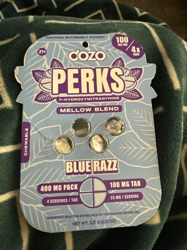 Customer photo review of 4ct 100mg Dozo PERKS 7-HYDROXYMITRAGYNINE | 400 mg per PACK