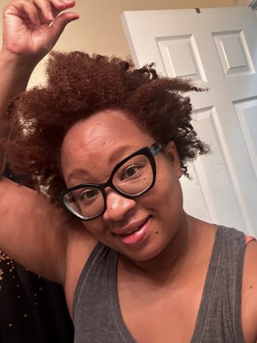 Customer photo review of Instant Dye Shampoo