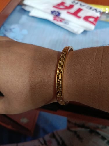 Customer photo review of Gilded Maze Bracelet