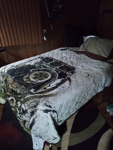 Customer photo review of Gearhumans 3D Drag Racing Custom Quilt
