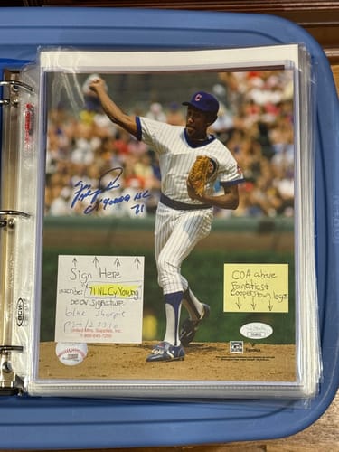 Customer photo review of Ferguson Jenkins Autograph Signing