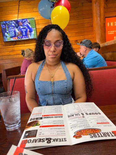 Customer photo review of CurlyMe 3 In 1 Half Wig Burmese Curly Glueless Install Half Wig With Adjustable String Beginner Friendly