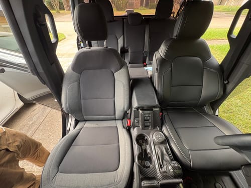 Customer photo review of 2021+ Ford Bronco 4 Door Custom Leather Seat Covers