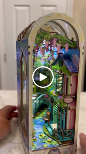 Customer video review of Giverny Garden DIY Wooden Book Nook Kit