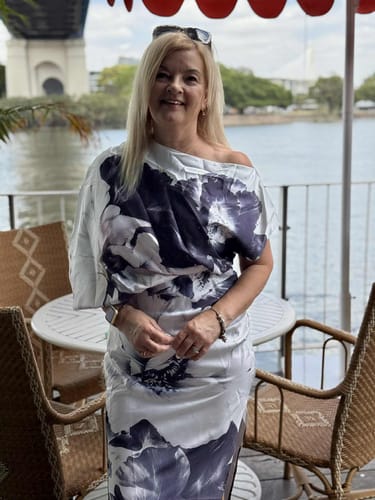 Customer photo review of Batwing Sleeves Loose Asymmetric Floral Printed Split-Joint Split-Side One-Shoulder Evening Dresses Maxi Dresses