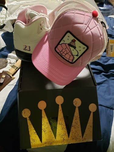 Customer photo review of OVERLORD x Peanuts - Snoopy Jacket - Pink